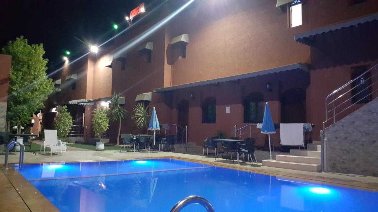 Hotel Ajil Cascades D'奥佐德 外观 照片